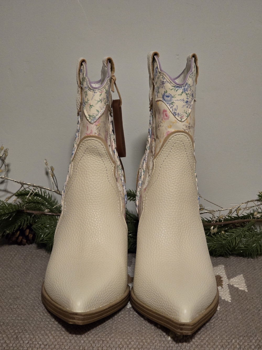 Floral Cream Women's Western Ankle Boots